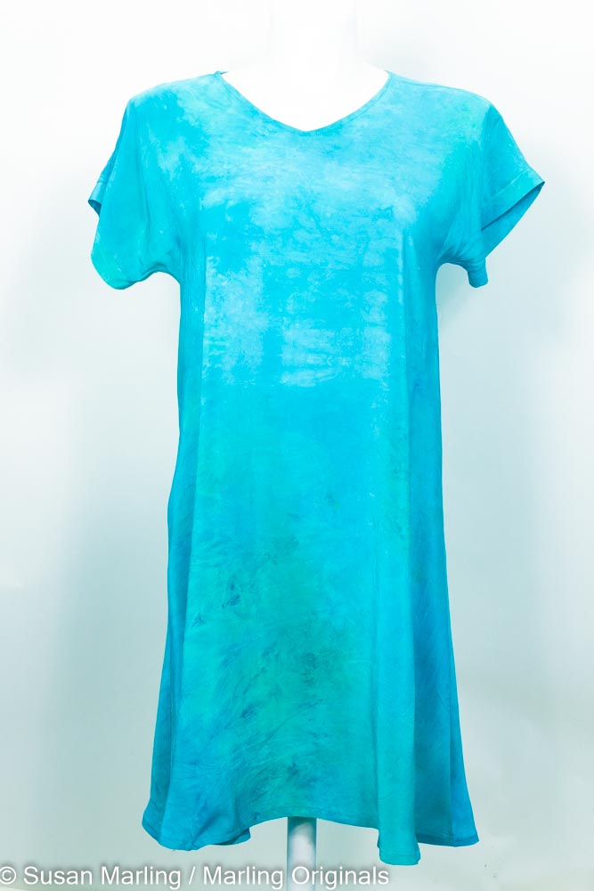 marbled silk dress in jade green with short sleeves and soft v-neck.